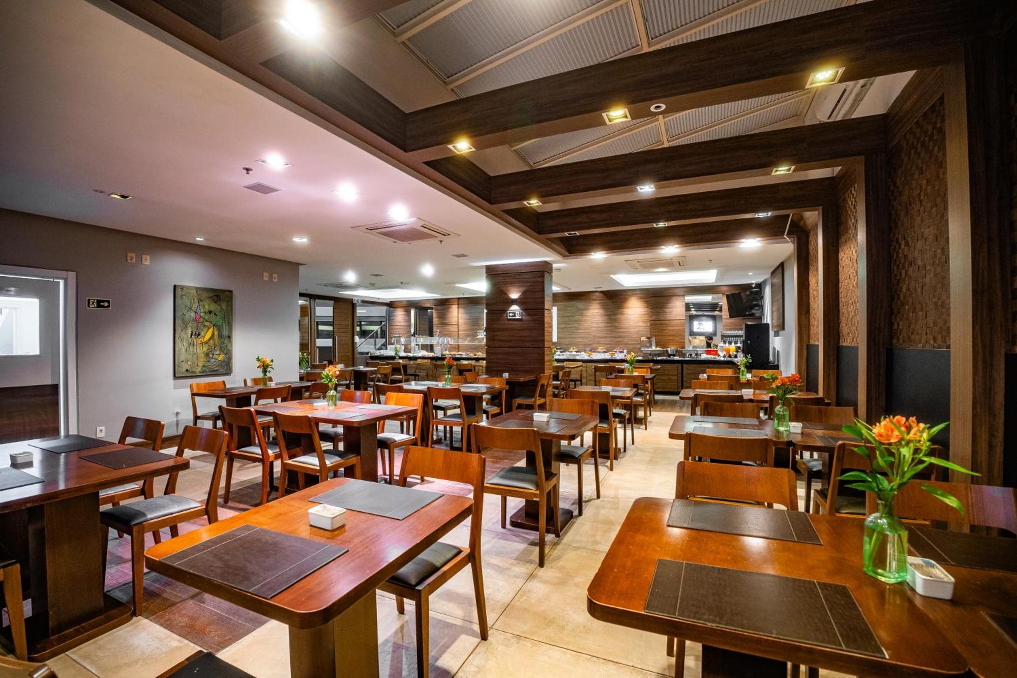 Hotel Laghetto Bento 벤투곤살베스 외부 사진